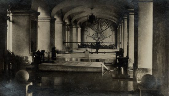 Photograph of the Tomb of the Unknown Soldier in AD 1925